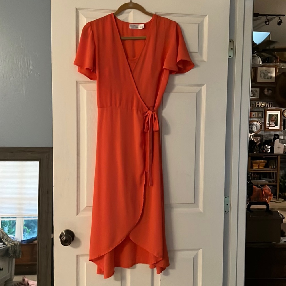 Time and true coral colored wrap dress size small 4/6